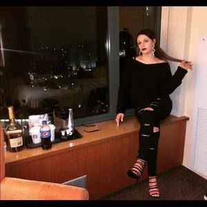 Meet your Posher, Gi